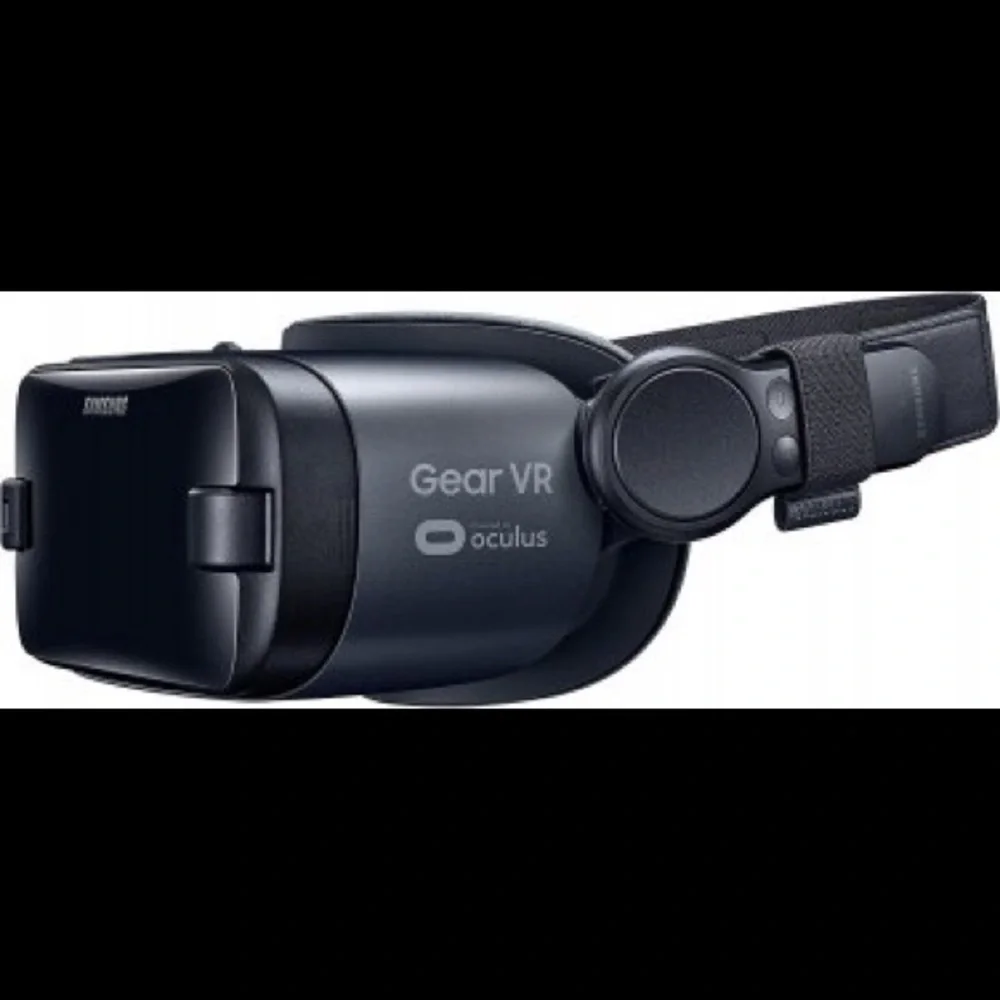 Samsung Gear VR With Controller